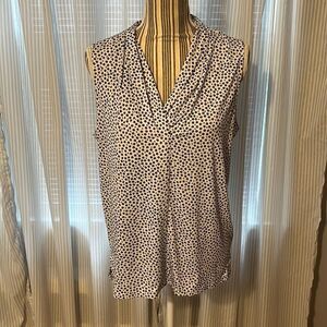 Jones New York Collection. Medium. Ladies tank